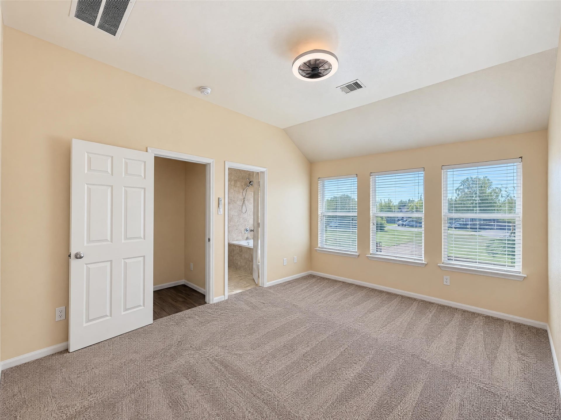 6516 Stoney Creek Drive, Pasadena, TX 77503