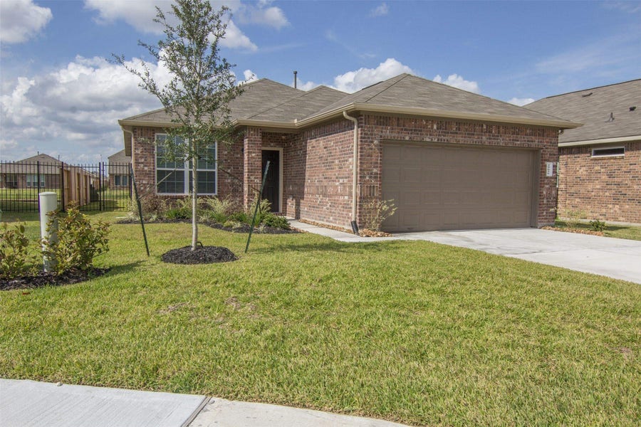 Property photo for 29626 Woodsons Shore Drive, Spring, TX