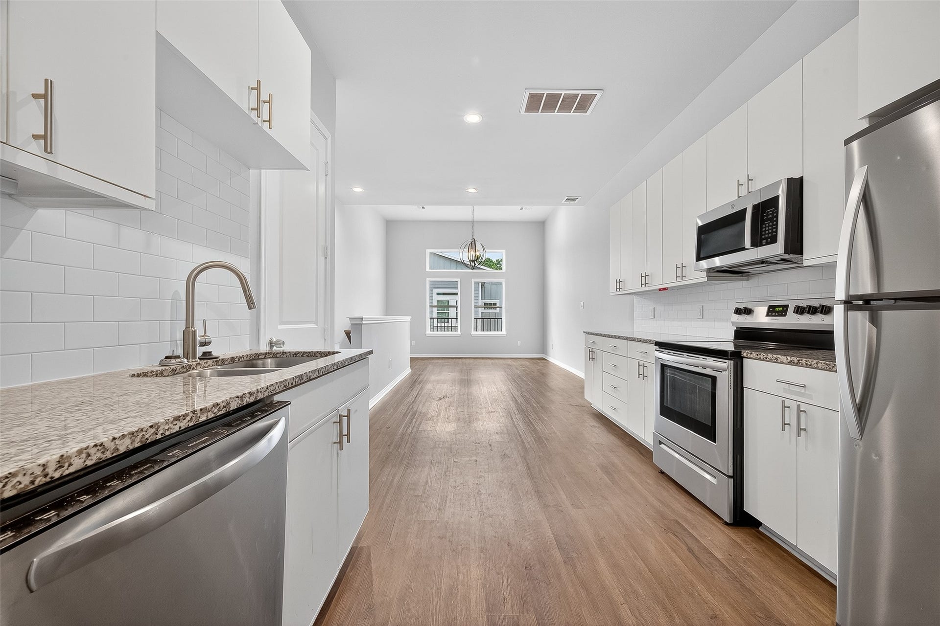 4922 Paradigm Lane, Spring, TX 77379