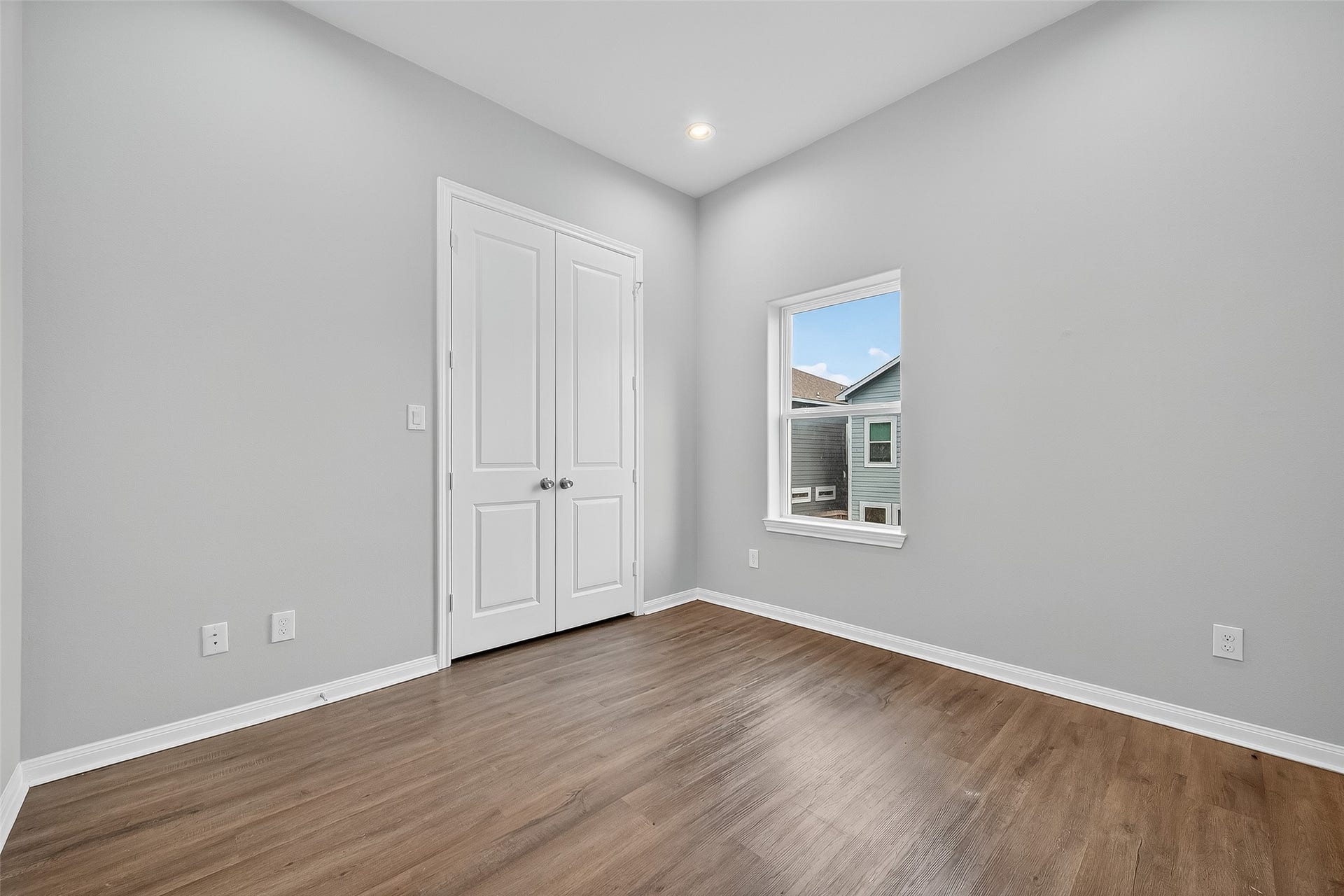 4922 Paradigm Lane, Spring, TX 77379
