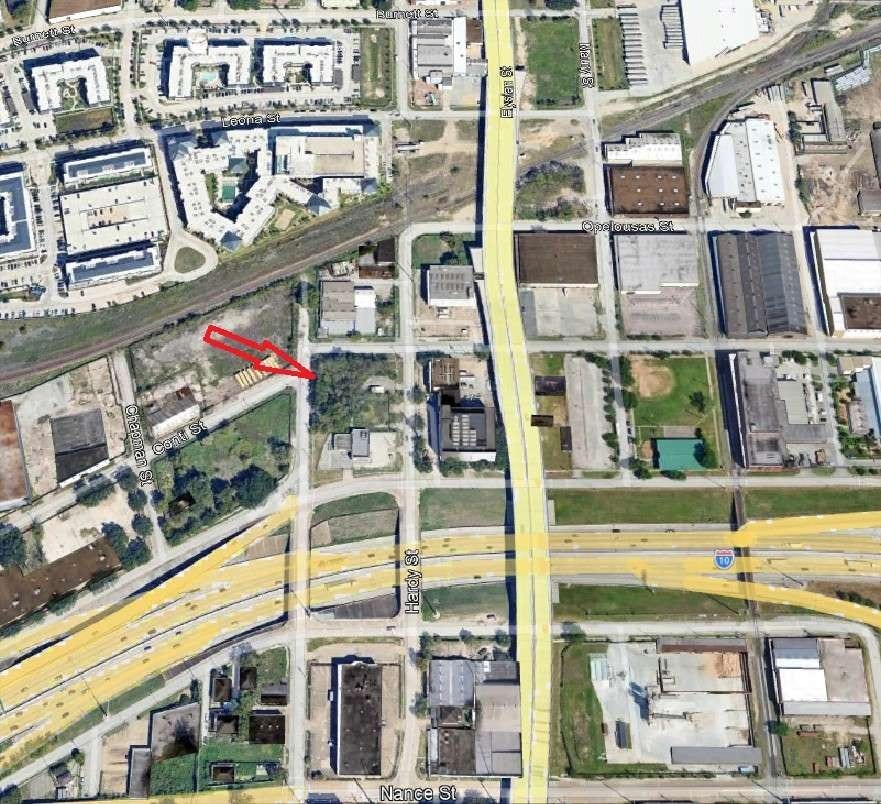 000 McKee, Houston, TX 77020