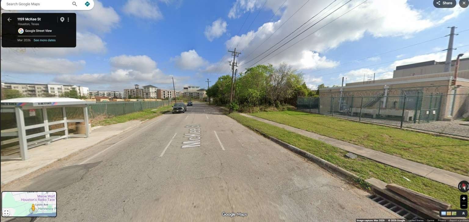 000 McKee, Houston, TX 77020