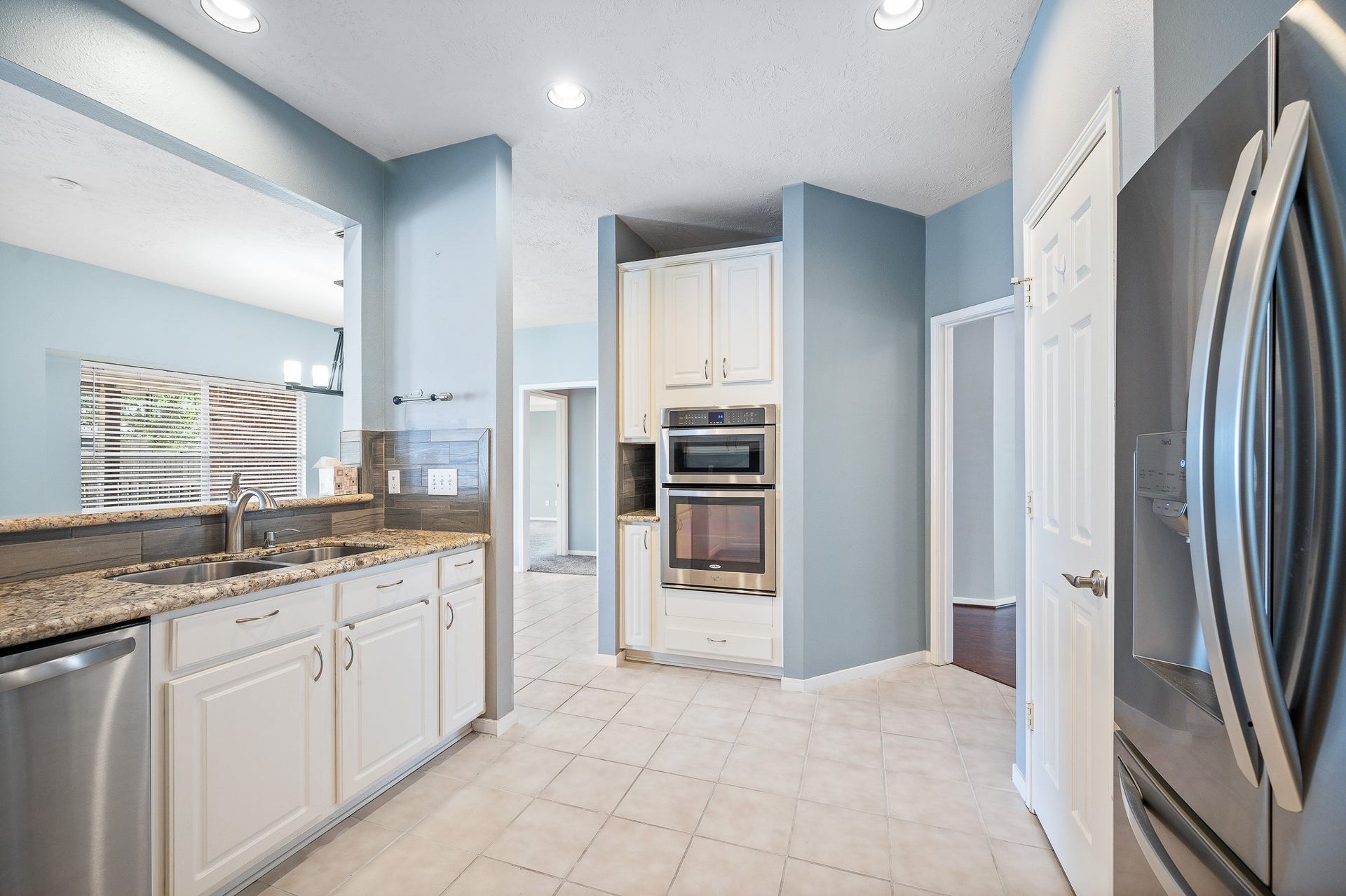 11919 Lakewood Hills Drive, Tomball, TX 77377 11919 Lakewood Hills Drive, Tomball, TX 77377