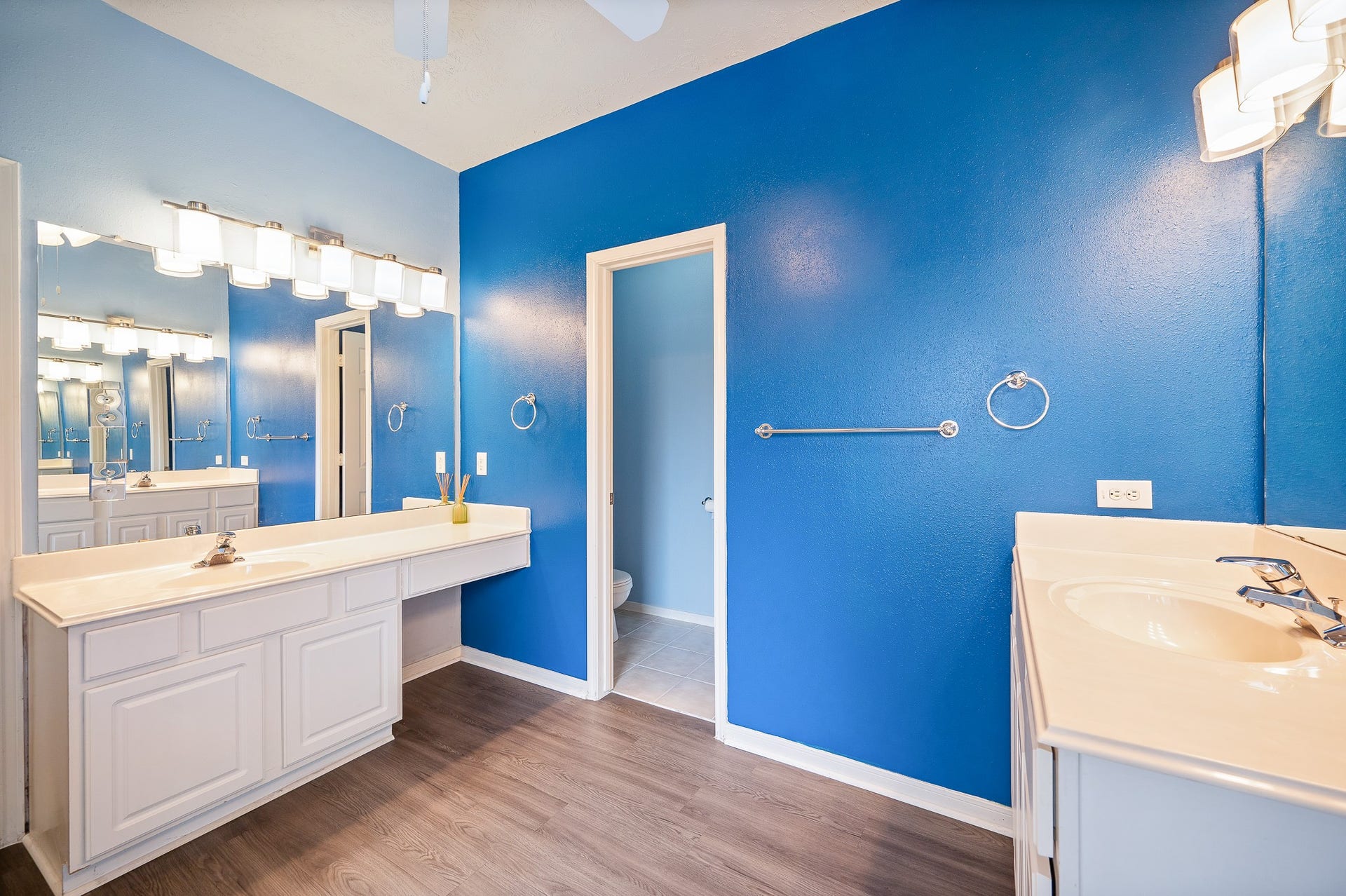 11919 Lakewood Hills Drive, Tomball, TX 77377 11919 Lakewood Hills Drive, Tomball, TX 77377