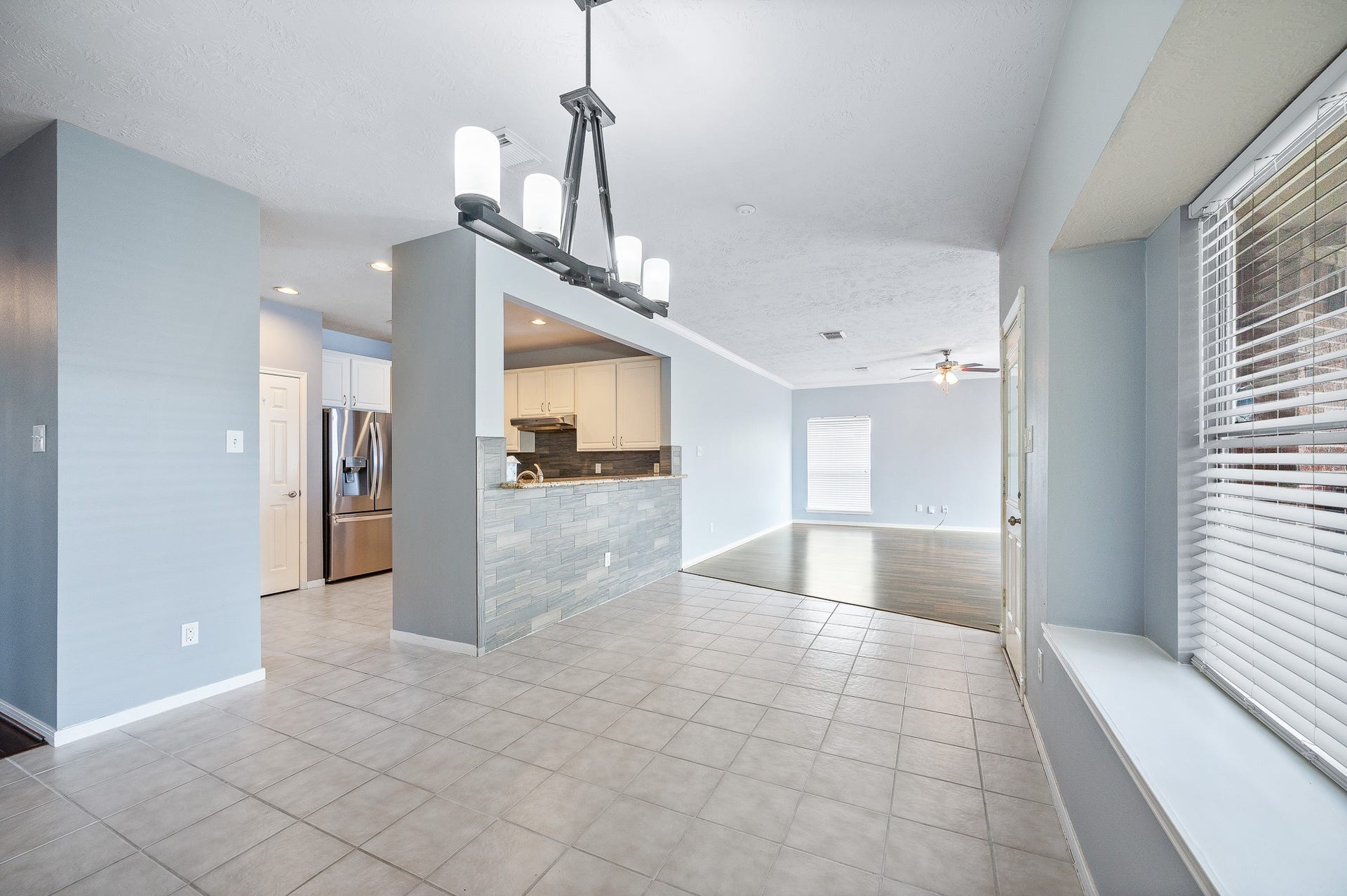 11919 Lakewood Hills Drive, Tomball, TX 77377 11919 Lakewood Hills Drive, Tomball, TX 77377