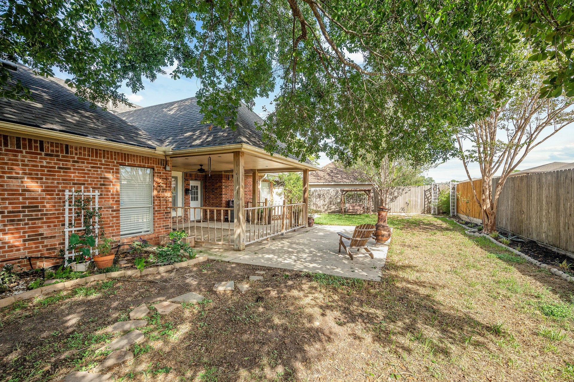 11919 Lakewood Hills Drive, Tomball, TX 77377 11919 Lakewood Hills Drive, Tomball, TX 77377