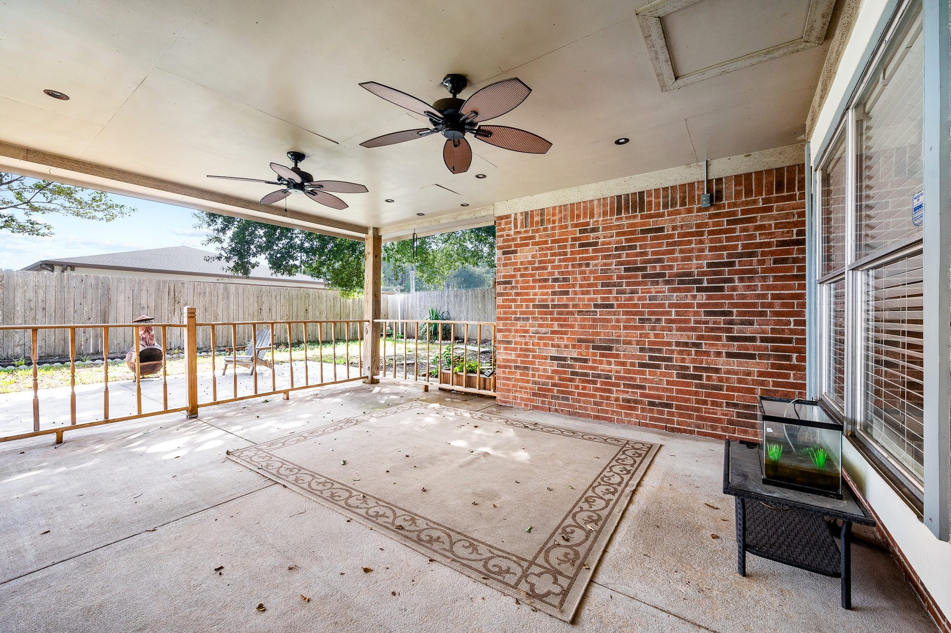 11919 Lakewood Hills Drive, Tomball, TX 77377 11919 Lakewood Hills Drive, Tomball, TX 77377