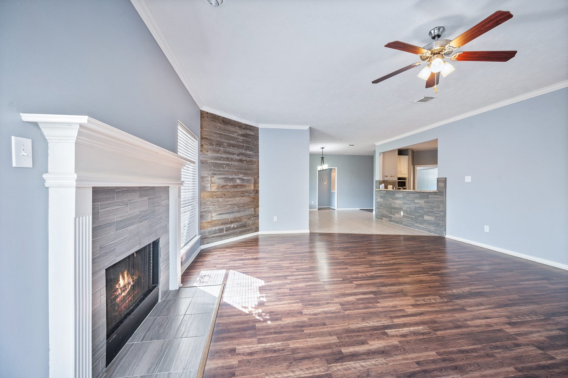 11919 Lakewood Hills Drive, Tomball, TX 77377 11919 Lakewood Hills Drive, Tomball, TX 77377
