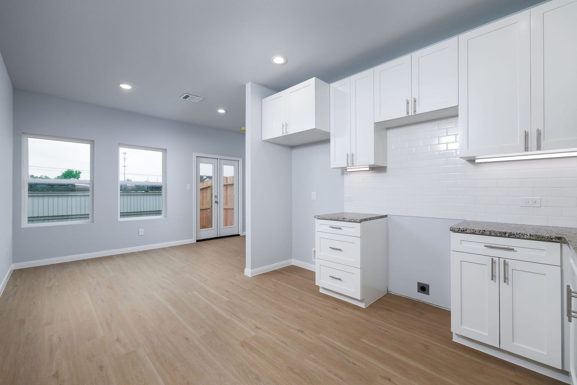 Appliances included!