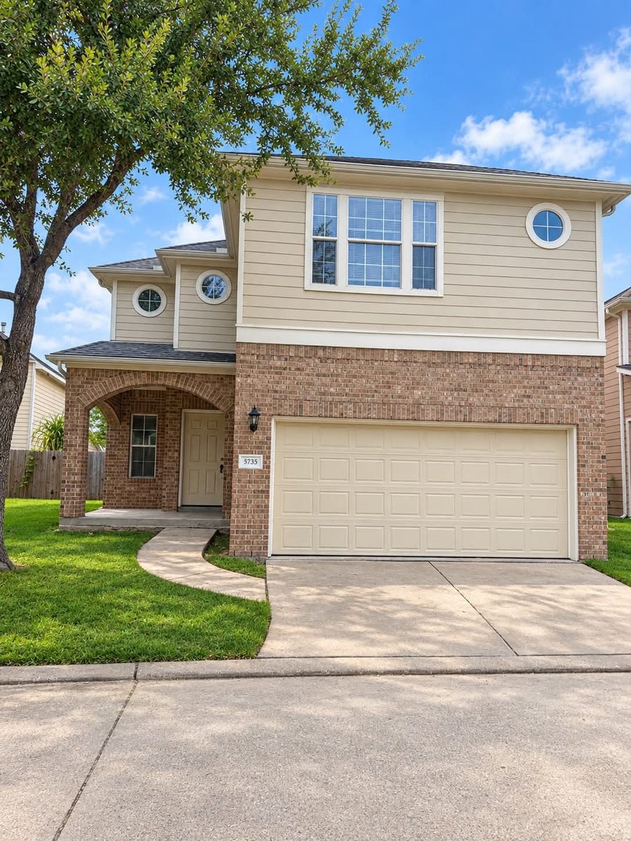 Property photo for 3735 W Ashford Villa Lane, Houston, TX