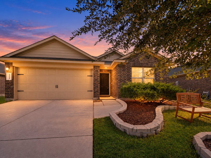 Property photo for 23218 Robbers Nest Drive, Spring, TX