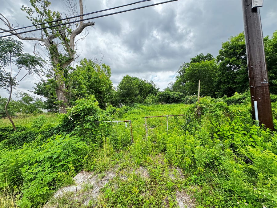 Property photo for 4706 Falls Street, Houston, TX