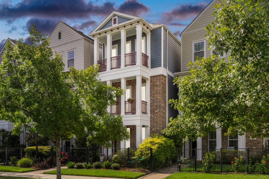 Property photo for 254 Breezy Way, The Woodlands, TX