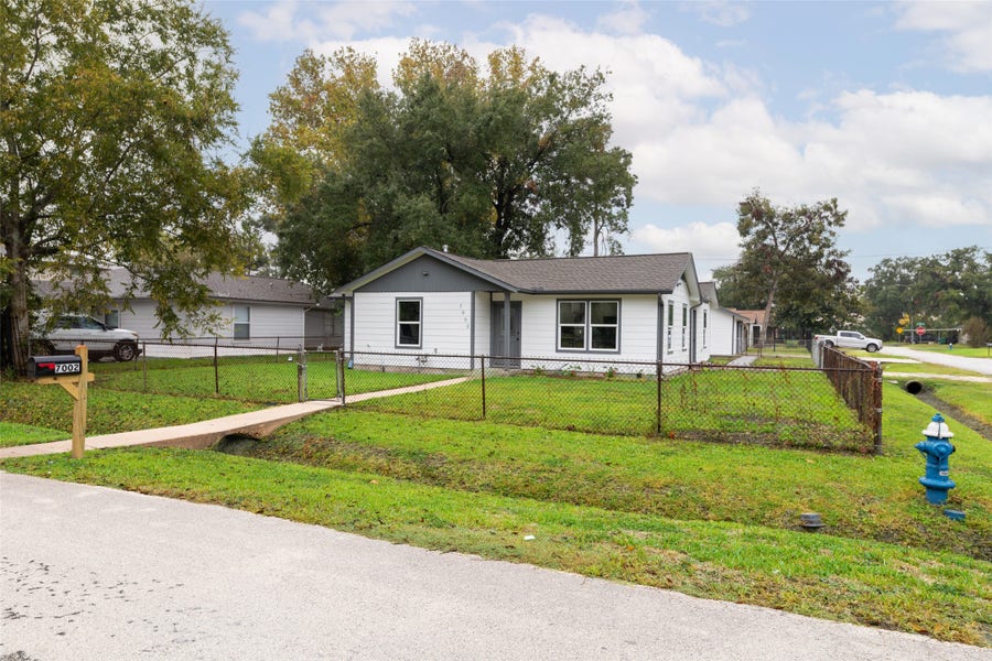 Property photo for 7002 Jay Street, Houston, TX