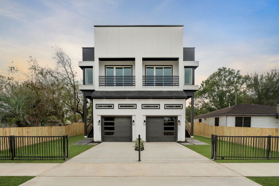 Property photo for 4931 Rue Street, Houston, TX