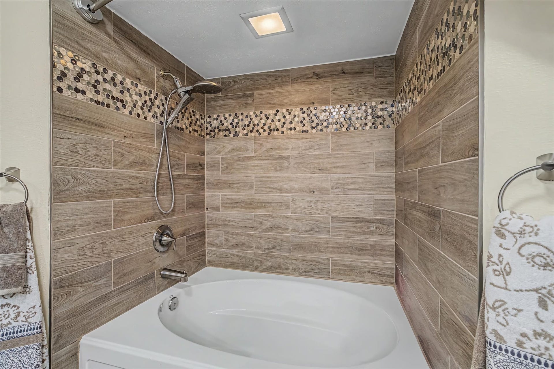 16215 N Greenfield, Spring, TX 77379 16215 N Greenfield, Spring, TX 77379