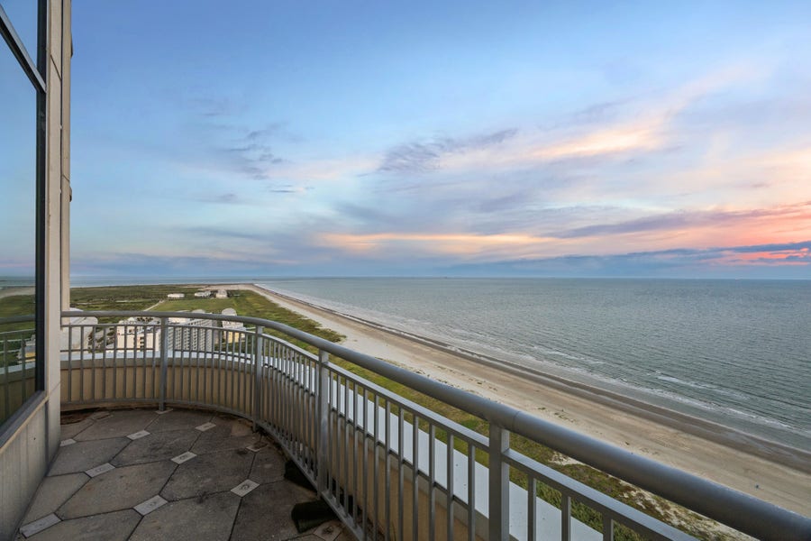Property photo for 801 E Beach Drive, #BC2606, Galveston, TX