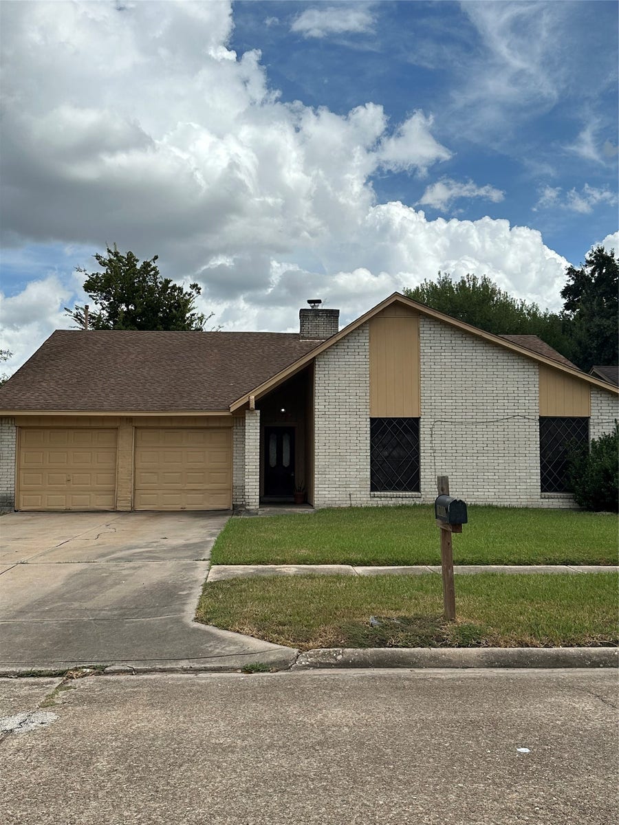 Property photo for 10106 Prairie Mist Street, Houston, TX