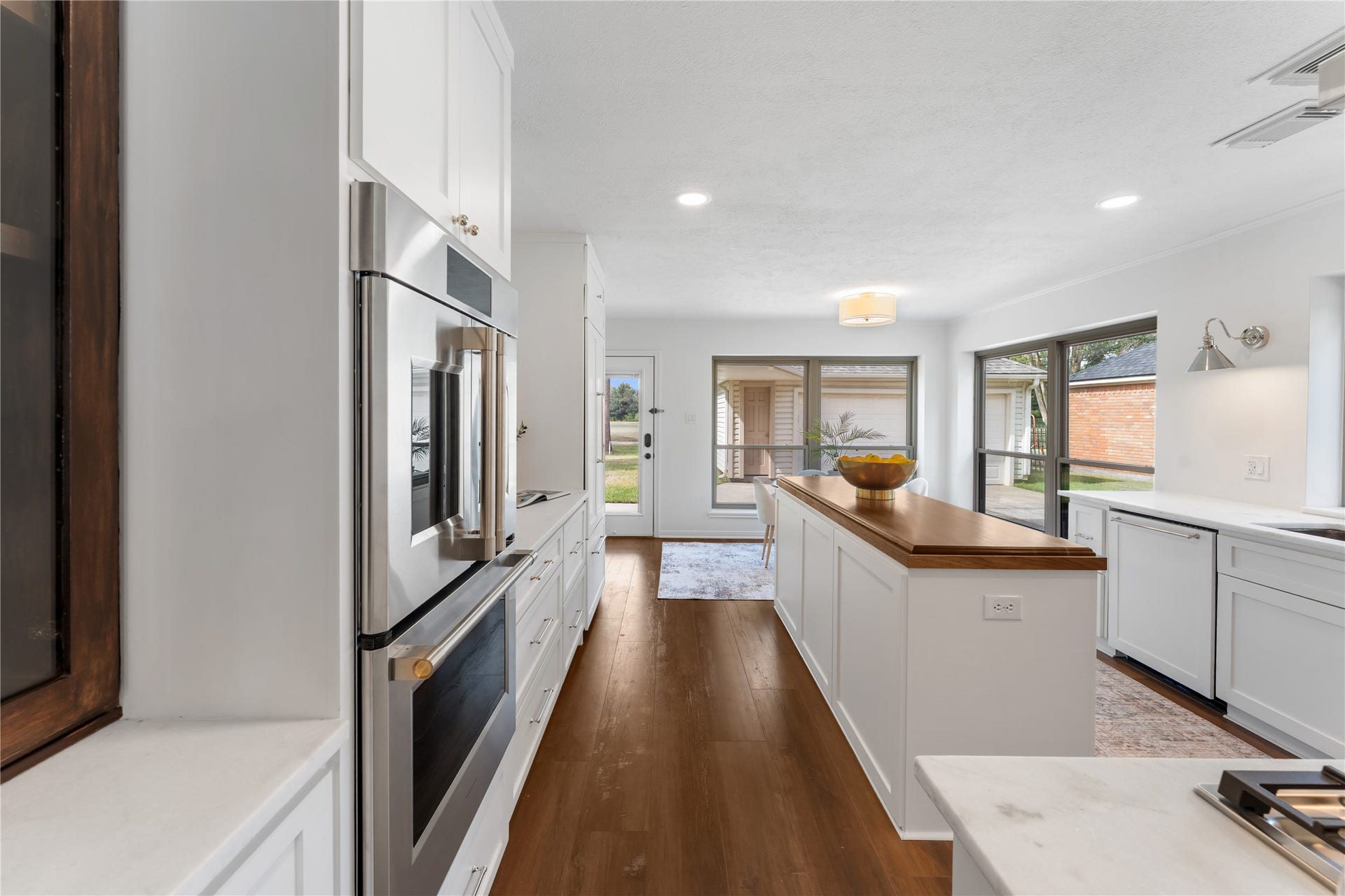 2312 Pebble Beach Drive, League City, TX 77573 2312 Pebble Beach Drive, League City, TX 77573
