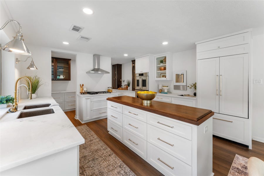 Property photo for 2312 Pebble Beach Drive, League City, TX