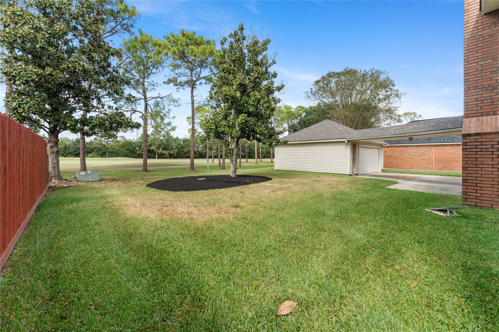2312 Pebble Beach Drive, League City, TX 77573 2312 Pebble Beach Drive, League City, TX 77573
