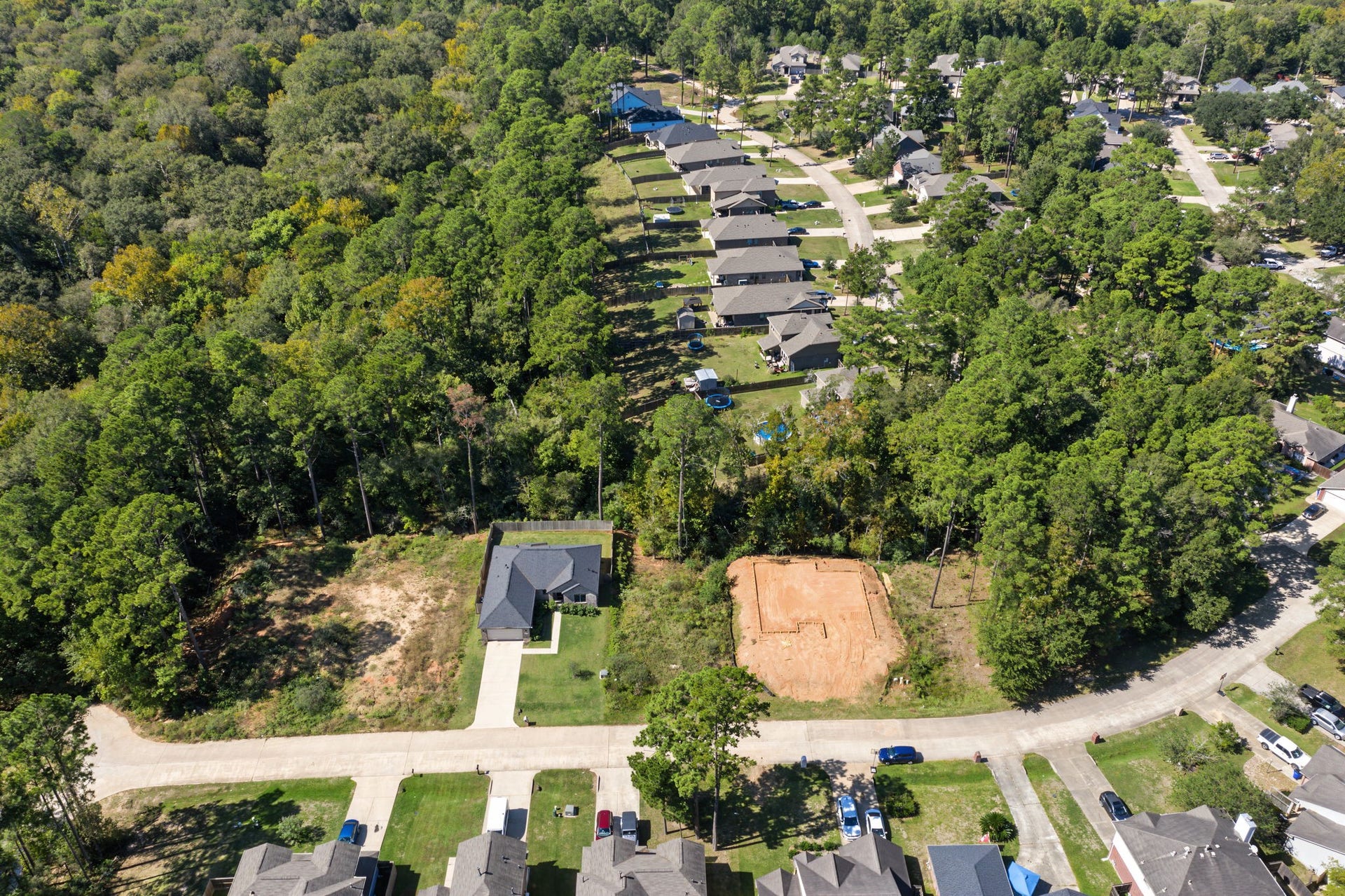 1981 La Salle Park Drive, Conroe, TX 77304