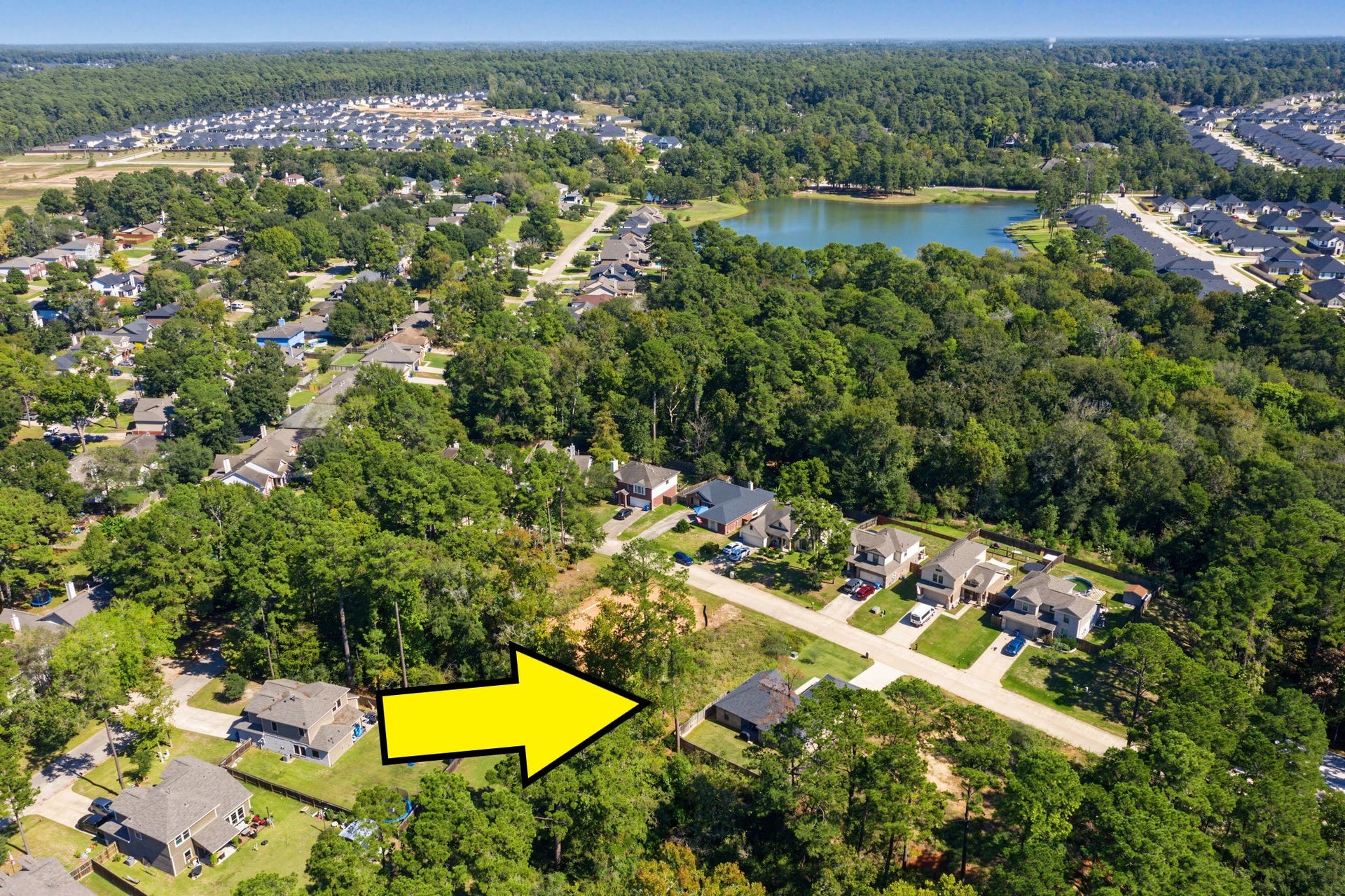 1981 La Salle Park Drive, Conroe, TX 77304