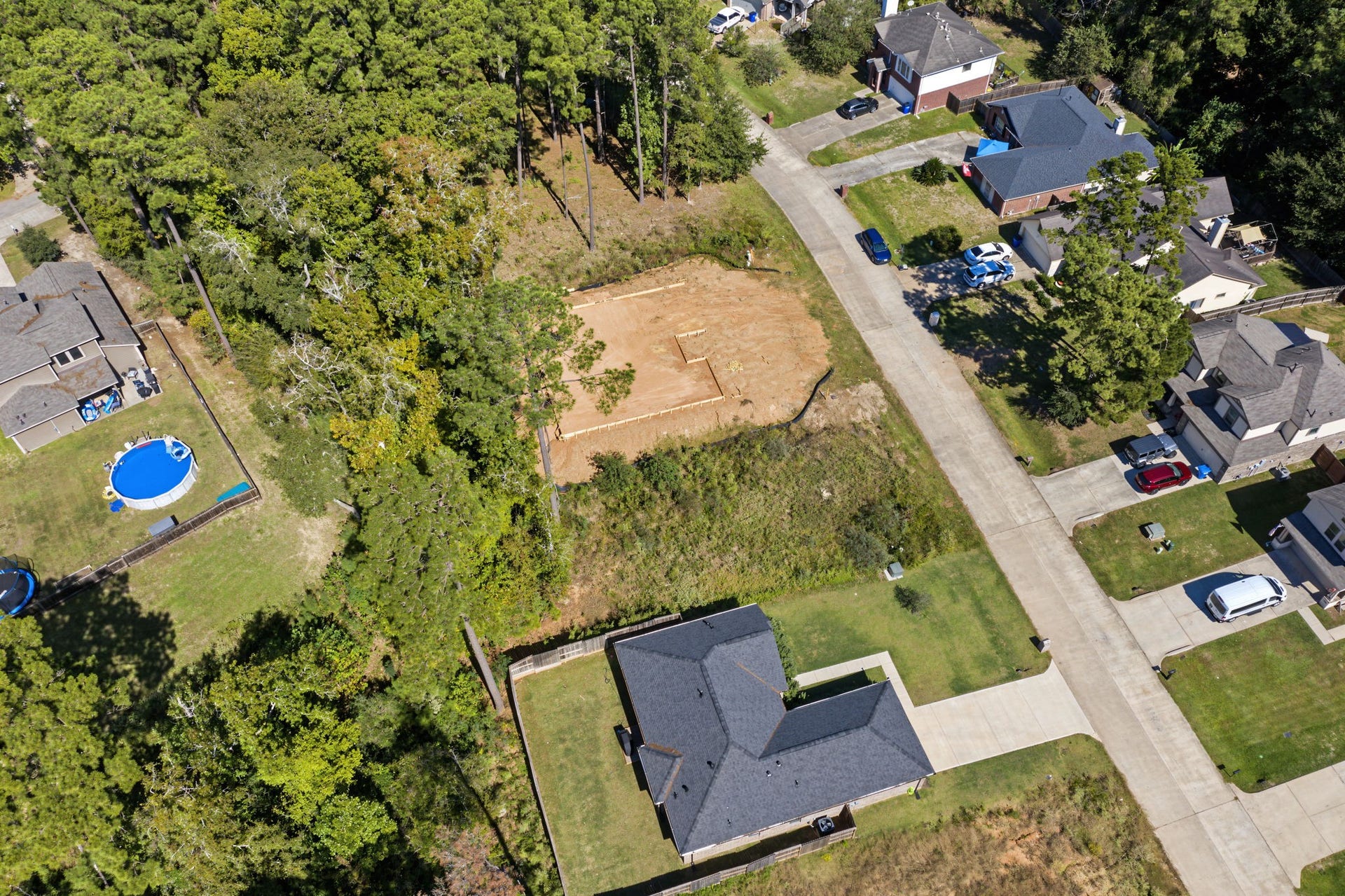 1981 La Salle Park Drive, Conroe, TX 77304