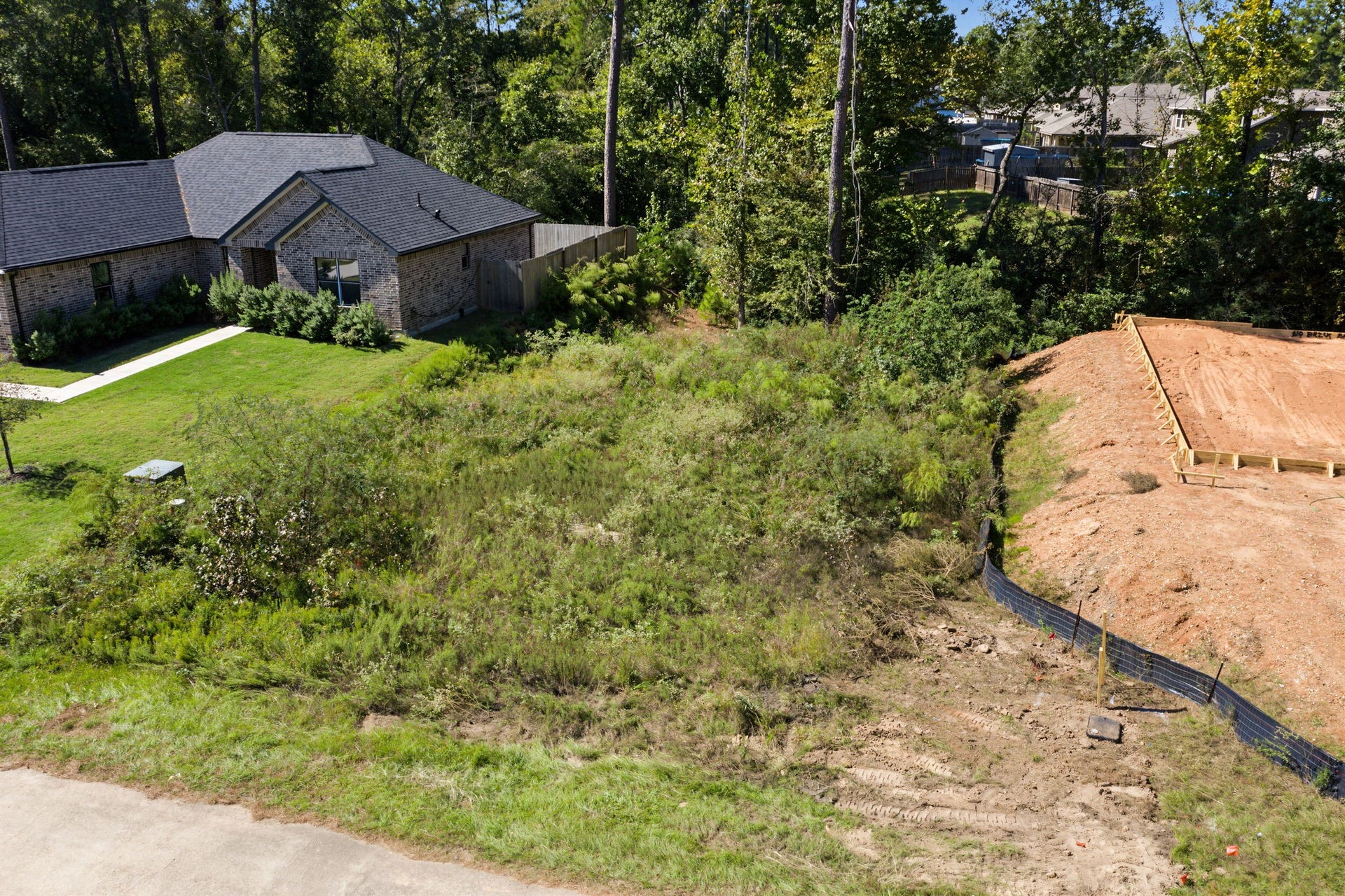 1981 La Salle Park Drive, Conroe, TX 77304