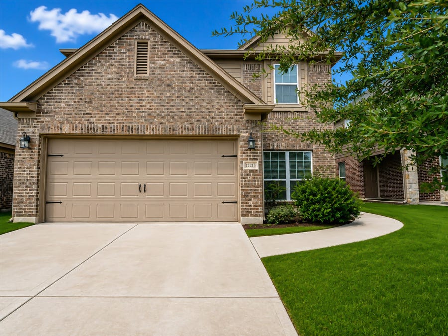 Property photo for 12215 Zenith Ridge Way, Humble, TX