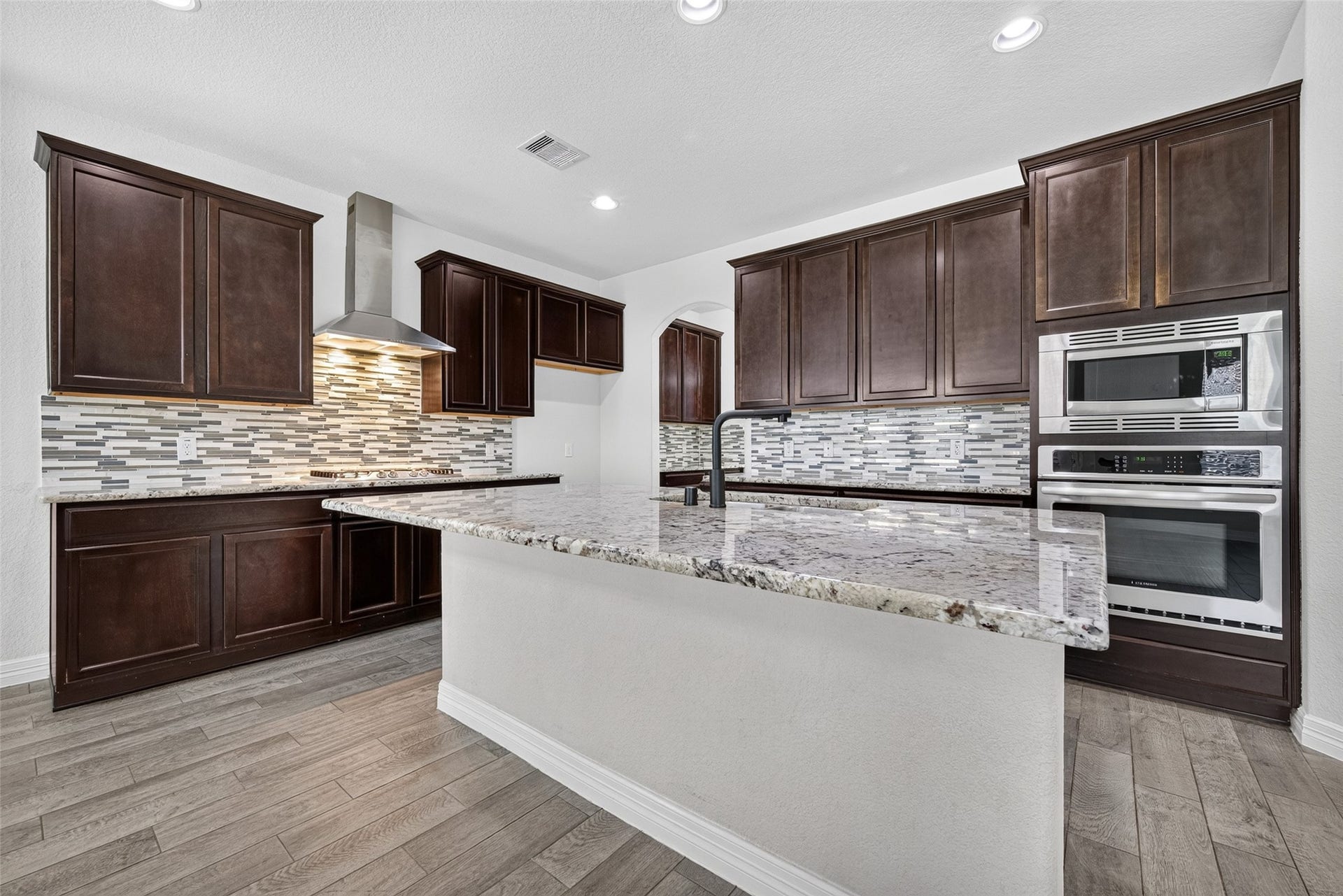 3211 Golden Honey Lane, Richmond, TX 77406 3211 Golden Honey Lane, Richmond, TX 77406