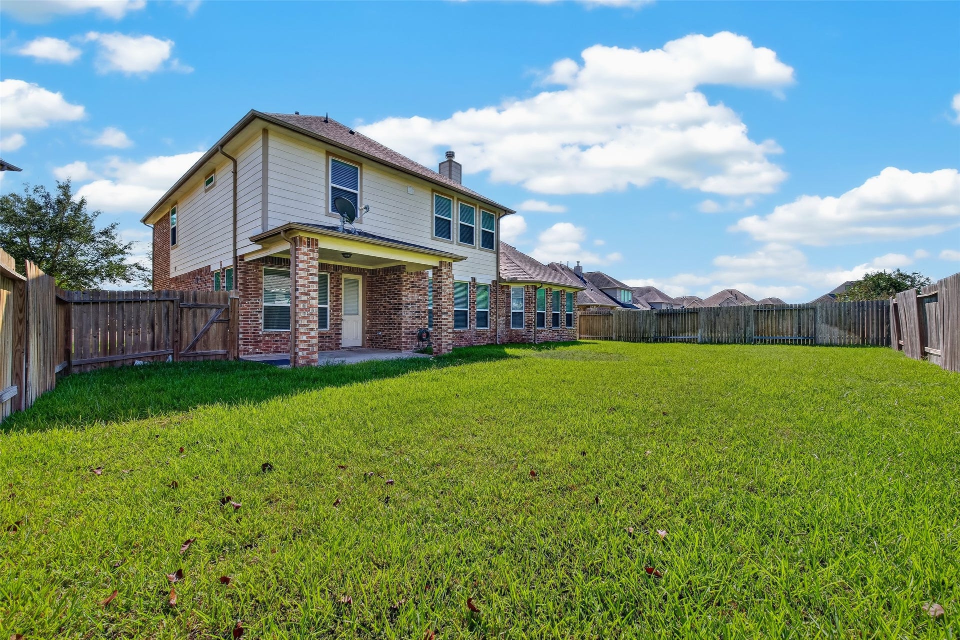 3211 Golden Honey Lane, Richmond, TX 77406 3211 Golden Honey Lane, Richmond, TX 77406