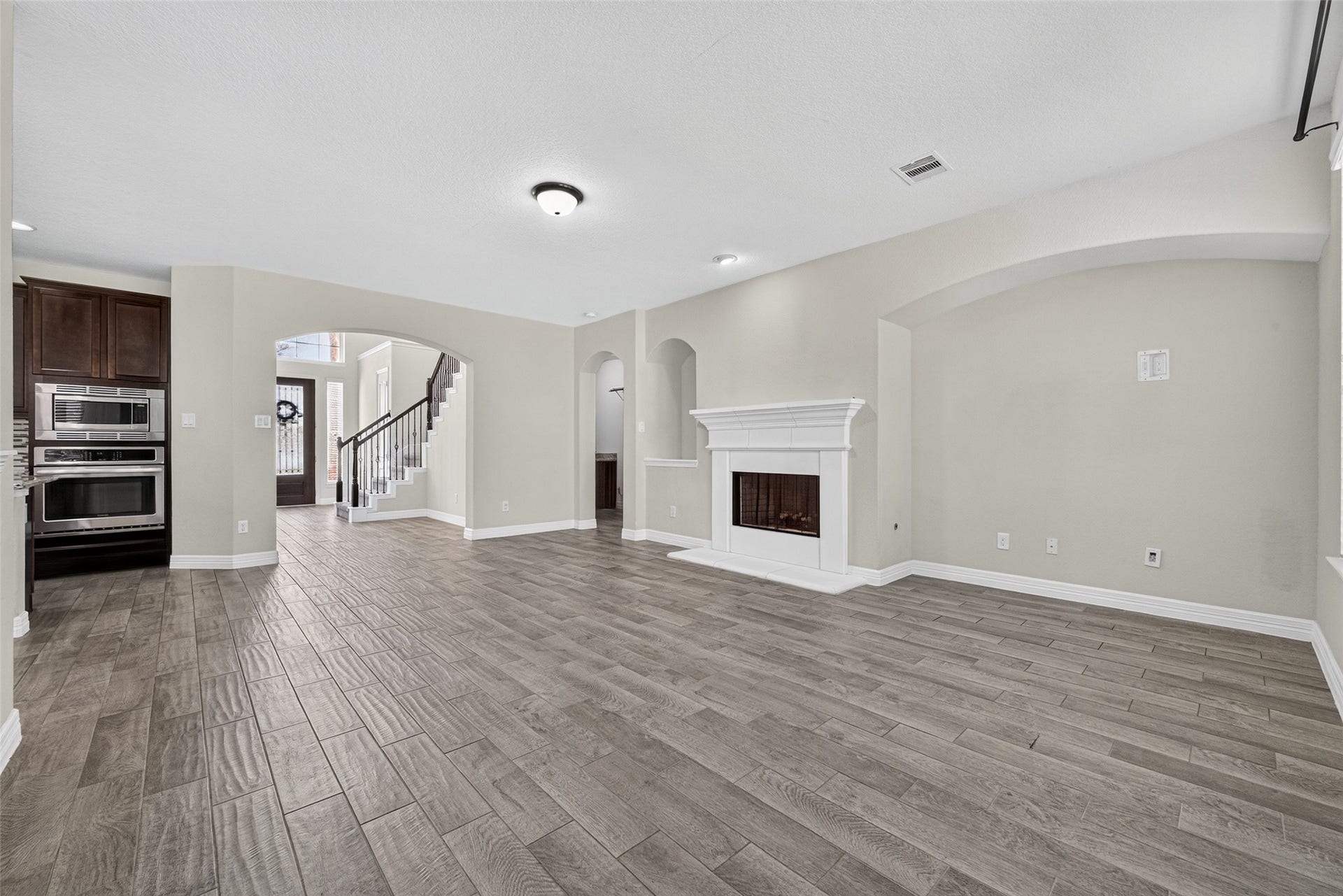 3211 Golden Honey Lane, Richmond, TX 77406 3211 Golden Honey Lane, Richmond, TX 77406