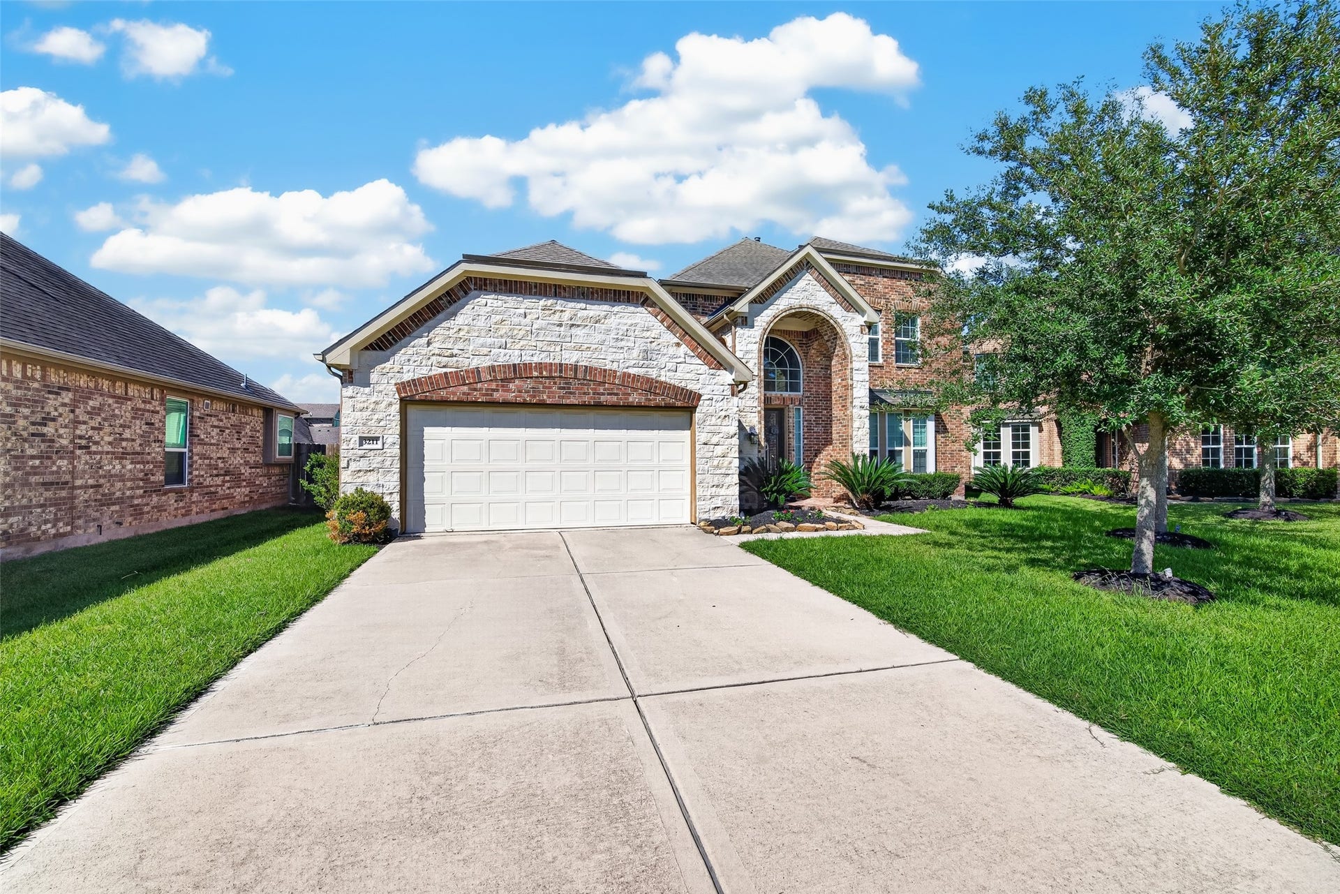 3211 Golden Honey Lane, Richmond, TX 77406 3211 Golden Honey Lane, Richmond, TX 77406