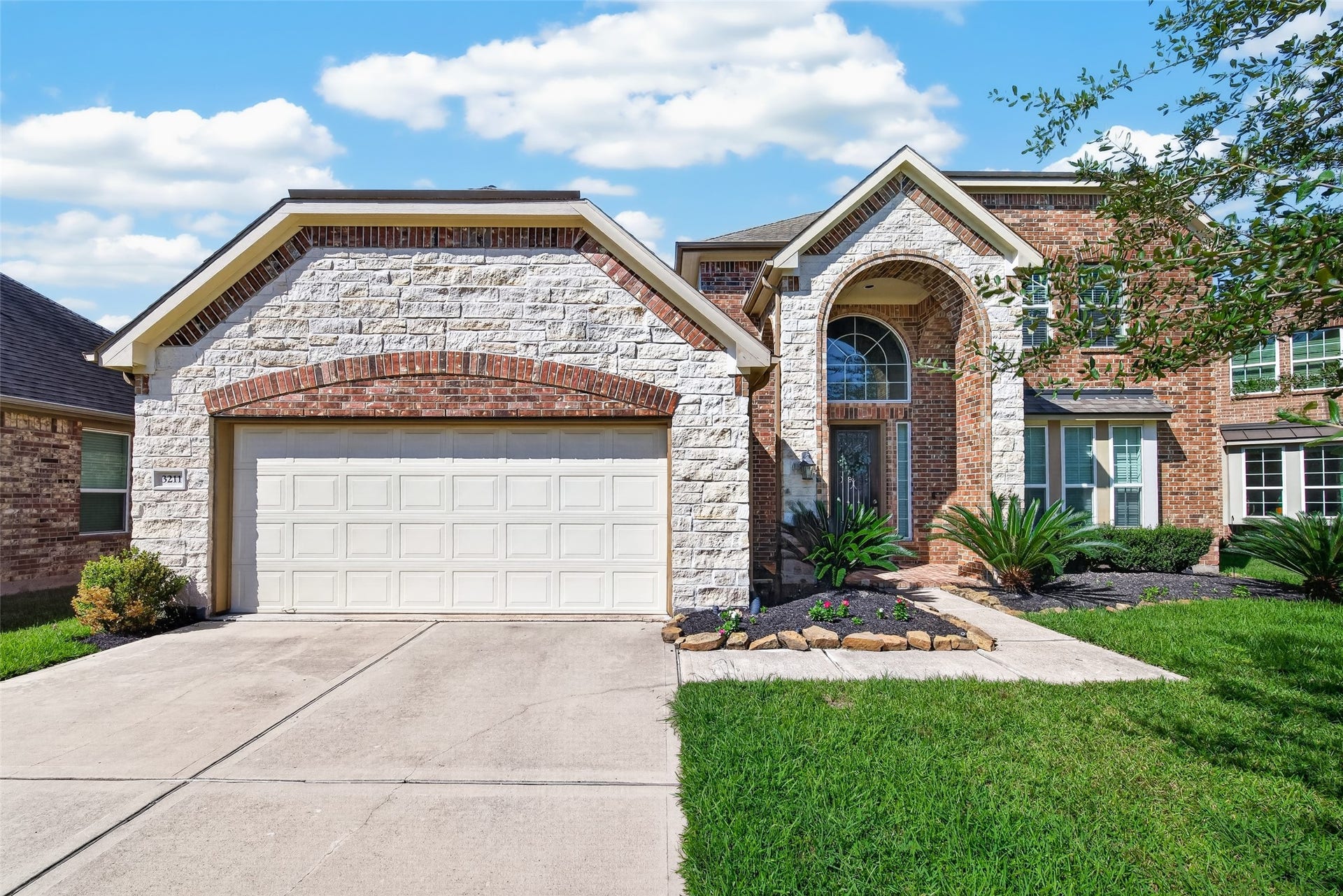 3211 Golden Honey Lane, Richmond, TX 77406 3211 Golden Honey Lane, Richmond, TX 77406