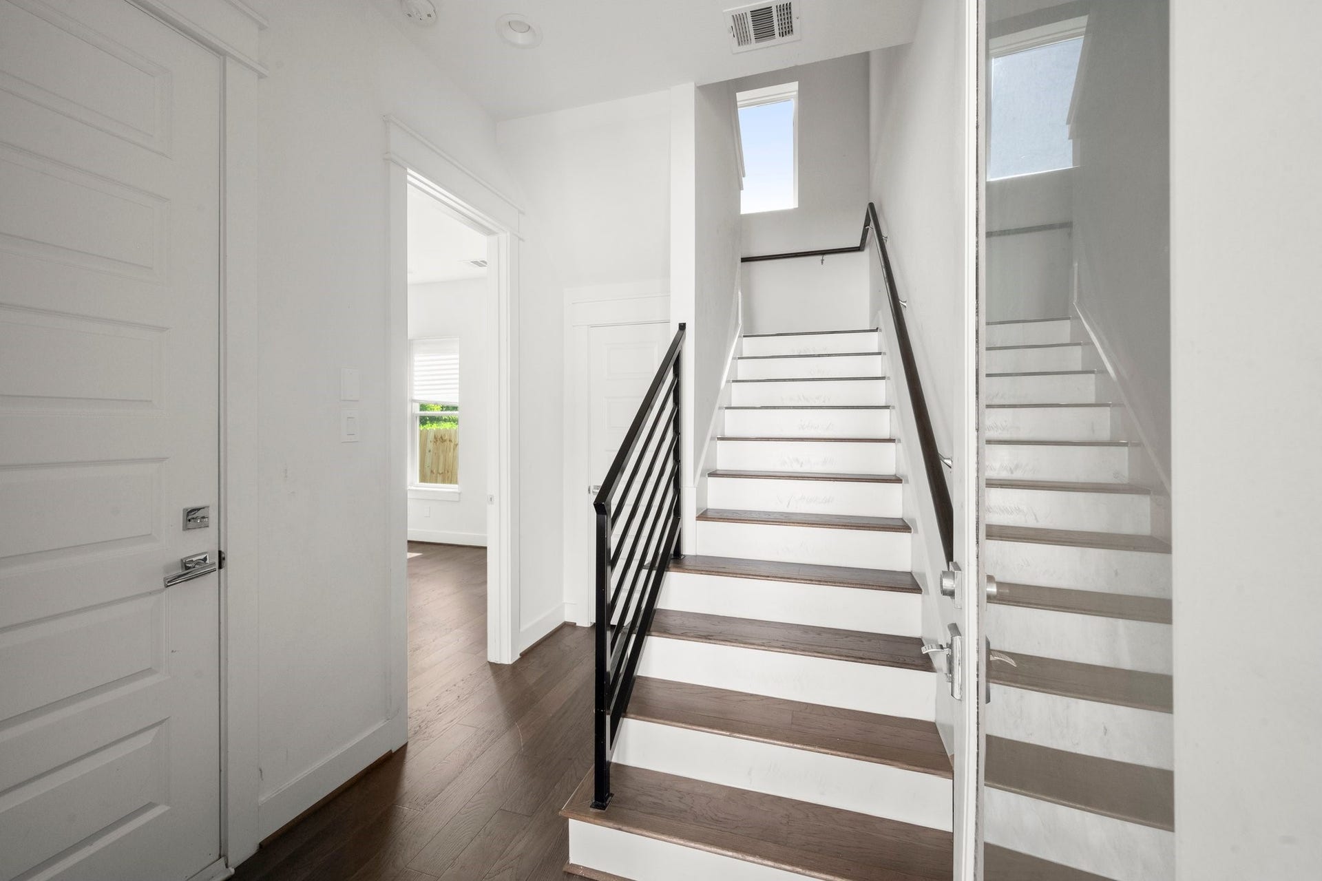4706 Independence Heights, Houston, TX 77018 4706 Independence Heights, Houston, TX 77018