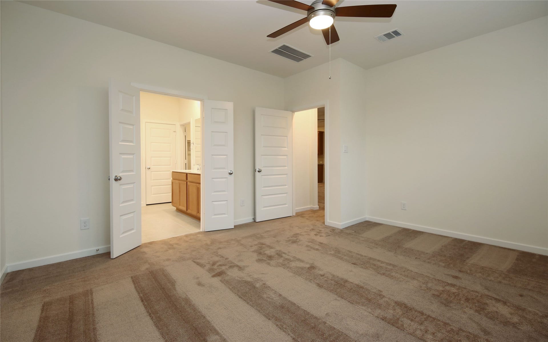 18807 Albany Bay Lane, Richmond, TX 77407 18807 Albany Bay Lane, Richmond, TX 77407