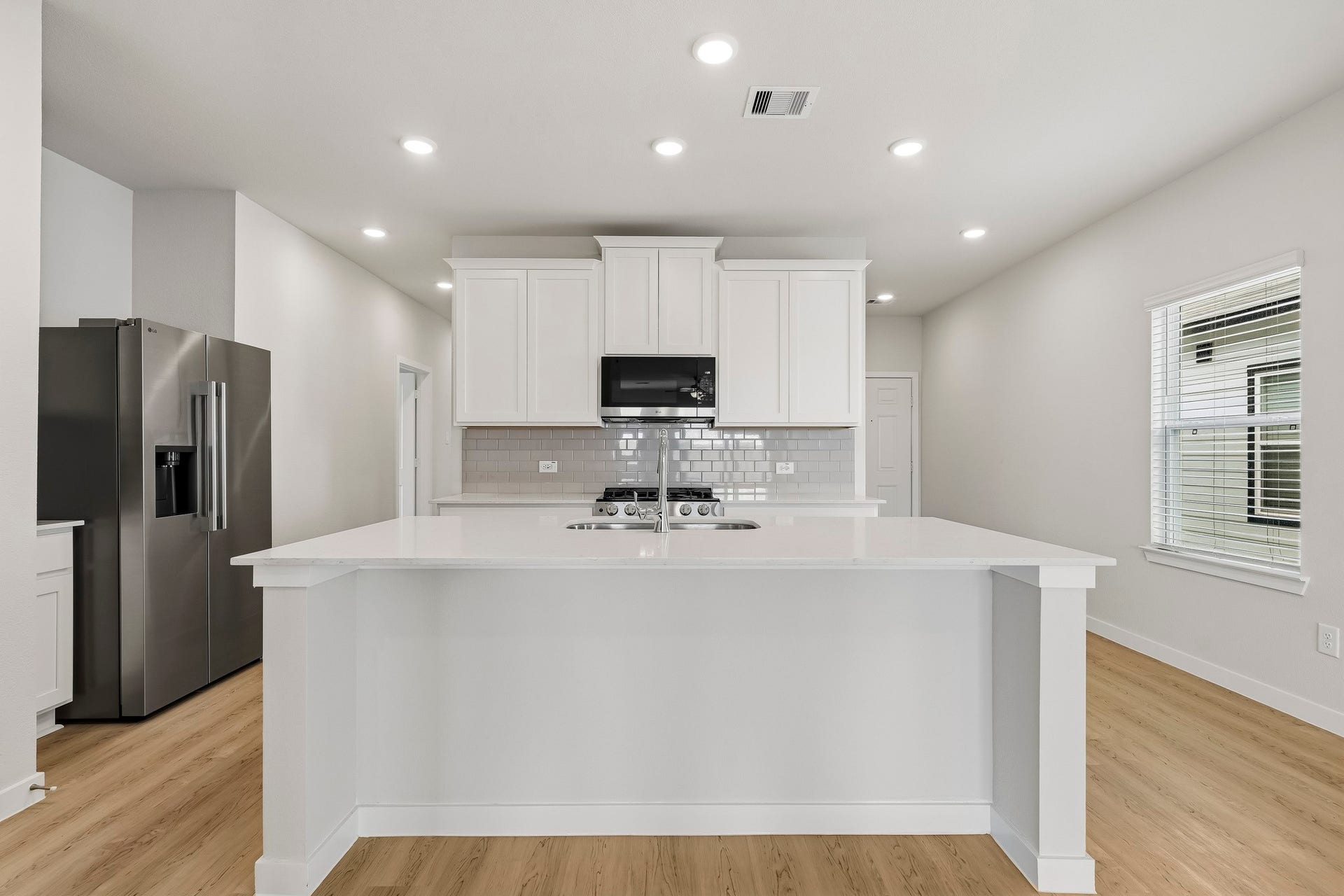 11622 Heritage Wind Drive, Crosby, TX 77532 11622 Heritage Wind Drive, Crosby, TX 77532