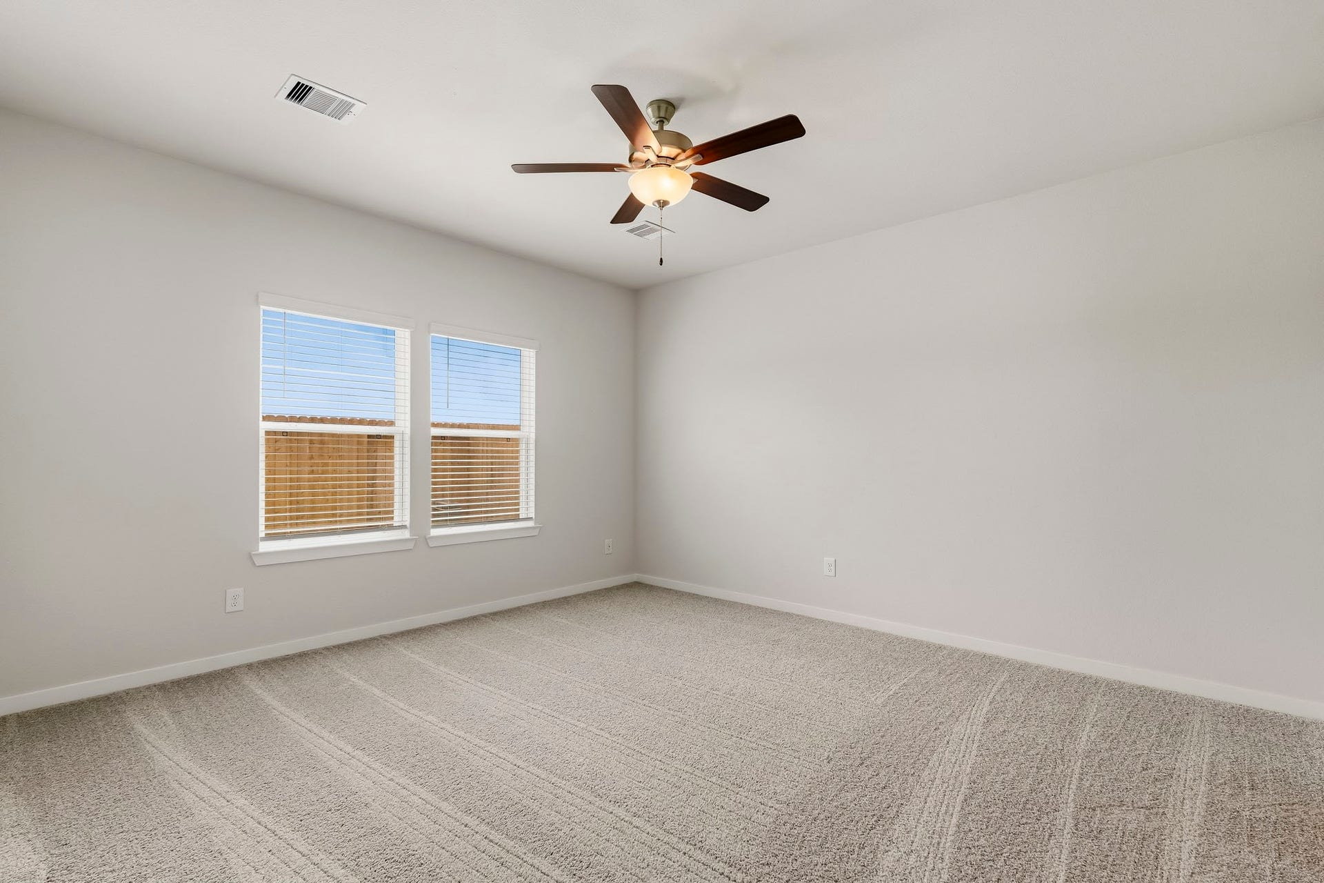 11622 Heritage Wind Drive, Crosby, TX 77532 11622 Heritage Wind Drive, Crosby, TX 77532
