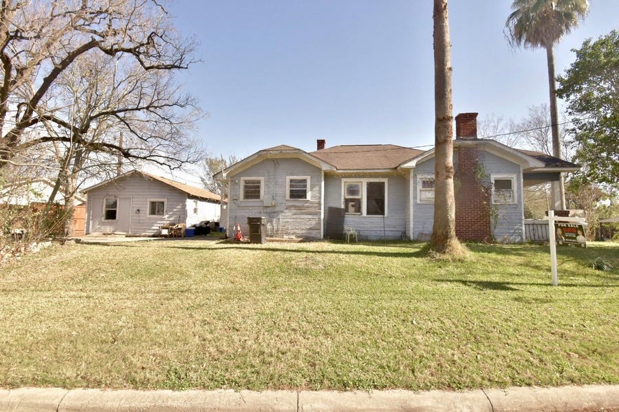 Property photo for 101 Inlane Street, Houston, TX