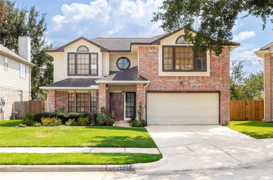 Property photo for 2033 Wildwood Ridge Drive, Missouri City, TX