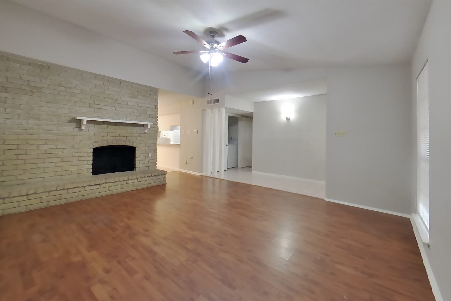6734 Pickett Drive, Richmond, TX 77469
