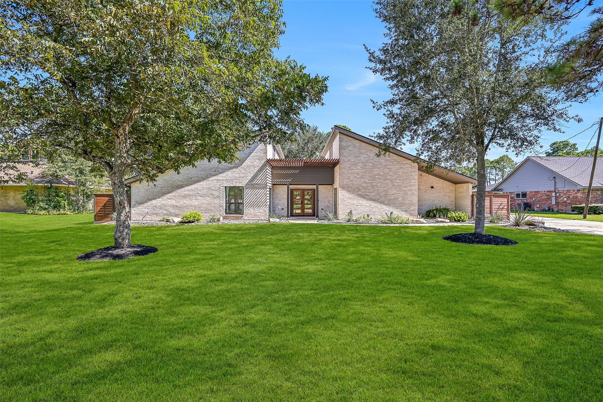921 Falling Leaf Drive, Friendswood, TX 77546 921 Falling Leaf Drive, Friendswood, TX 77546