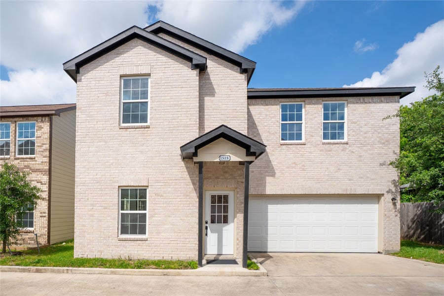 Property photo for 1515 Fairbanks Street, Houston, TX