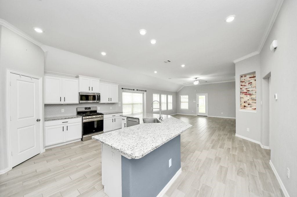 9003 Stanley Oak Drive, Missouri City, TX 77459 9003 Stanley Oak Drive, Missouri City, TX 77459