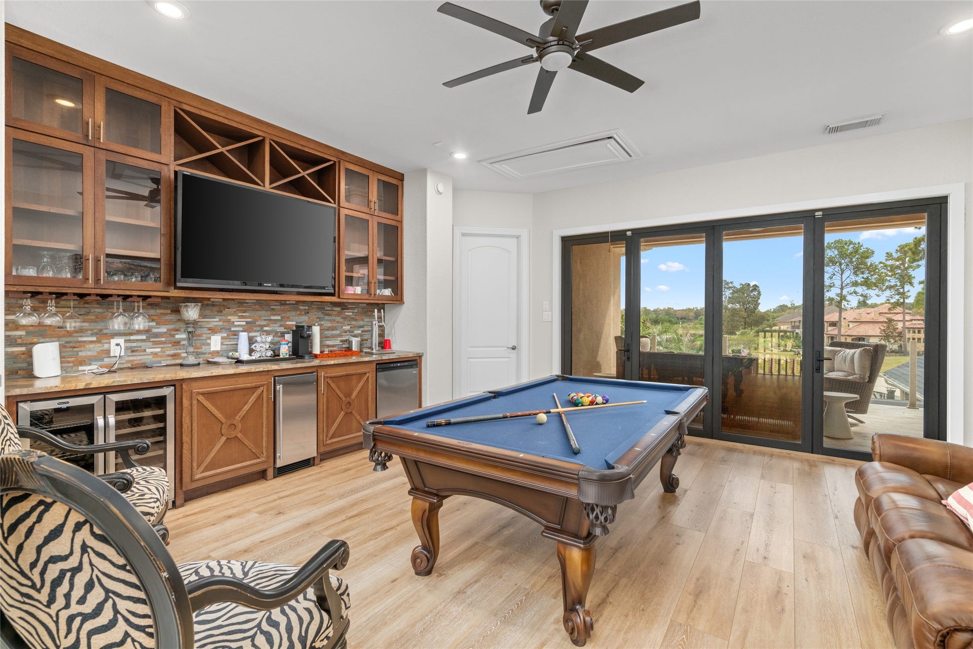 11384 Lake Oak Drive, Montgomery, TX 77356 11384 Lake Oak Drive, Montgomery, TX 77356