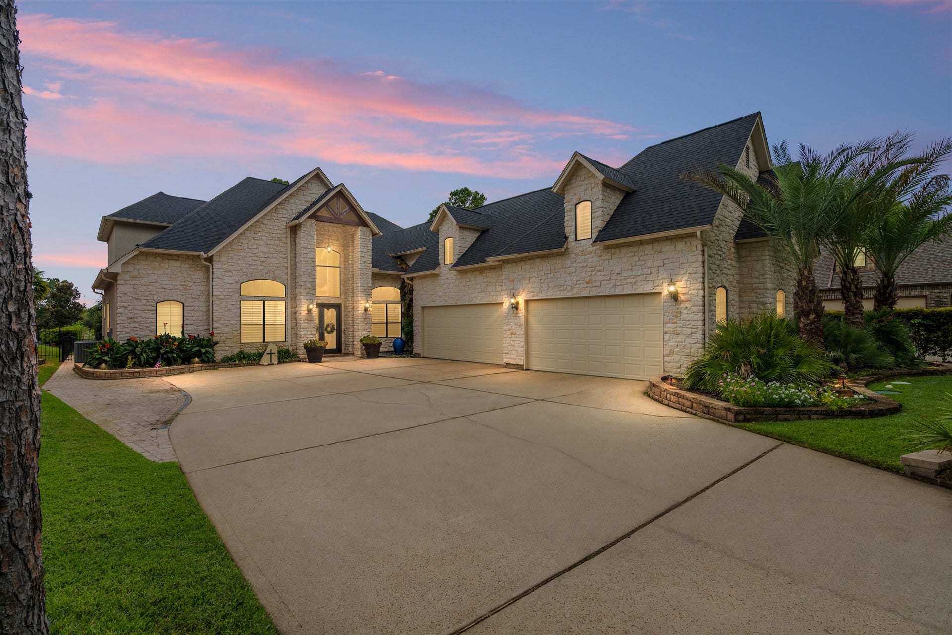 11384 Lake Oak Drive, Montgomery, TX 77356 11384 Lake Oak Drive, Montgomery, TX 77356