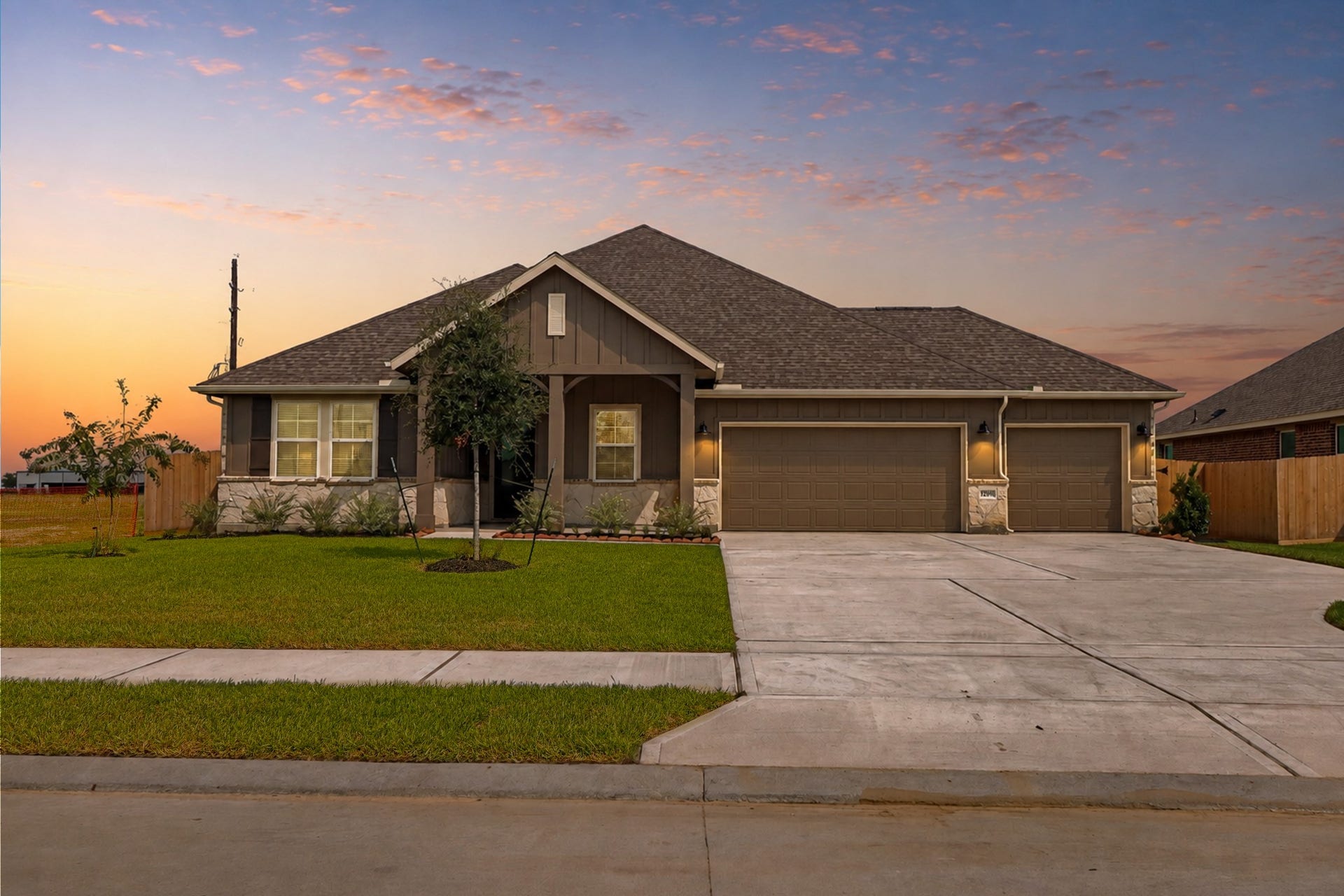 12406 Old Fashion Circle, Mont Belvieu, TX 77535 12406 Old Fashion Circle, Mont Belvieu, TX 77535