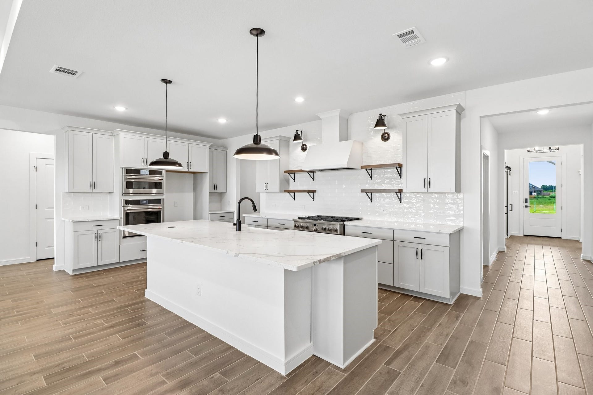 12406 Old Fashion Circle, Mont Belvieu, TX 77535 12406 Old Fashion Circle, Mont Belvieu, TX 77535