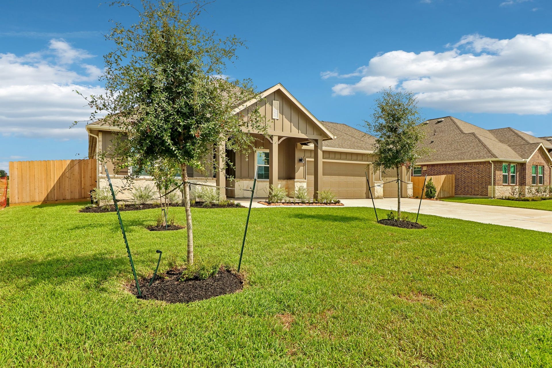 12406 Old Fashion Circle, Mont Belvieu, TX 77535 12406 Old Fashion Circle, Mont Belvieu, TX 77535